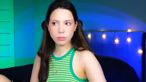 Snapshot of stacygonzales_ chatting on March 7, 2025, 6:13 am Bye bye dear See you on December 3st online show from March 7, 2025, 6:13 am