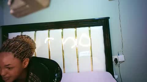 Snapshot of stacyweet chatting on October 25, 2025, 10:56 am Stacysweet chocolate online show from October 25, 2025, 10:56 am
