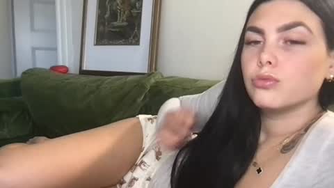 Stacy online show from December 3, 2025, 7:12 pm