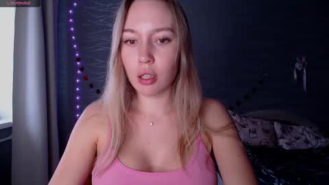 star_and_jane_ online show from March 4, 2025, 1:28 pm