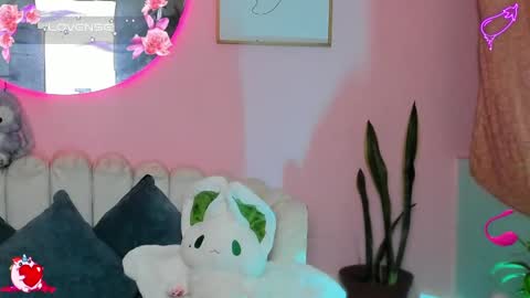 Snapshot of star_mor_ chatting on February 21, 2025, 12:06 pm  estrellita online show from February 21, 2025, 12:06 pm