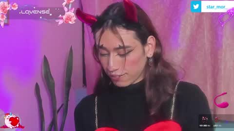 Snapshot of star_mor_ chatting on March 4, 2025, 10:05 pm  estrellita online show from March 4, 2025, 10:05 pm