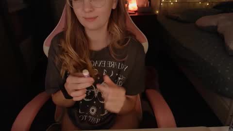 Alice online show from January 1, 2025, 5:11 pm