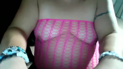 Snapshot of starella___saxxxton chatting on January 17, 2025, 11:51 pm starella___saxxxton online show from January 17, 2025, 11:51 pm