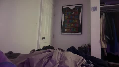 Snapshot of stargirlrising chatting on December 16, 2025, 7:02 am STAR online show from December 16, 2025, 7:02 am