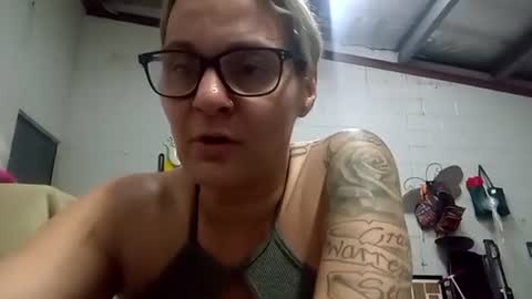 Snapshot of startercap77 chatting on November 20, 2025, 9:36 pm Ashlee online show from November 20, 2025, 9:36 pm