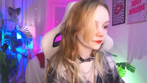 MONICA online show from October 14, 2025, 1:34 pm