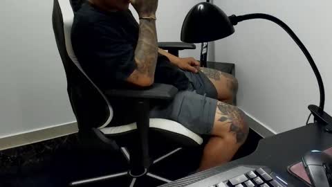 Stebankechimba online show from November 1, 2025, 1:07 am