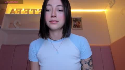 Snapshot of stefaagomez chatting on February 16, 2025, 11:49 am Stefa Gomez online show from February 16, 2025, 11:49 am