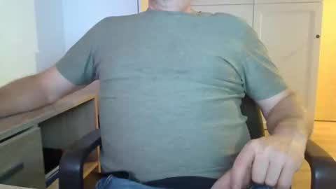 Snapshot of stefan2580 chatting on October 30, 2025, 10:32 pm Stefan online show from October 30, 2025, 10:32 pm