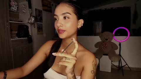 Im MiaIts my first day here  online show from September 14, 2025, 12:10 am