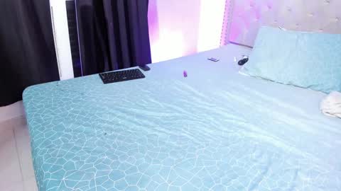 Snapshot of steffany_lopez_ chatting on January 14, 2025, 9:30 pm steffany_lopez_ online show from January 14, 2025, 9:30 pm