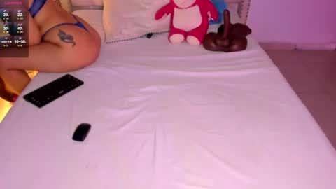 Snapshot of steffany_lopez_ chatting on September 10, 2025, 6:19 pm steffany_lopez_ online show from September 10, 2025, 6:19 pm