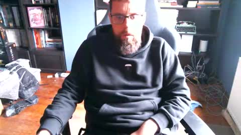 Snapshot of stefffg chatting on October 25, 2025, 2:13 pm MeStef online show from October 25, 2025, 2:13 pm