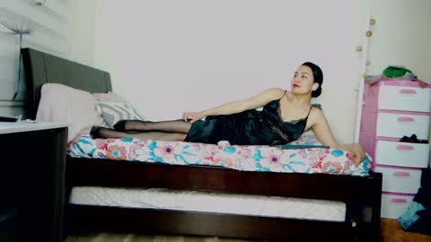 Snapshot of stefi_alizon chatting on December 4, 2024, 6:55 am Zuly online show from December 4, 2024, 6:55 am