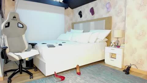 Snapshot of stefi_alizon chatting on October 29, 2025, 1:19 am Zuly online show from October 29, 2025, 1:19 am