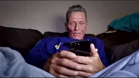 stefy1037 online show from February 6, 2025, 11:32 am