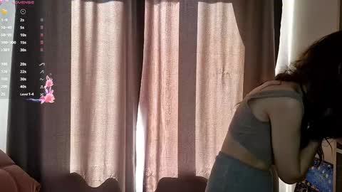 Stella online show from October 17, 2025, 8:39 am