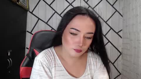 Stellaven online show from November 10, 2025, 2:43 am