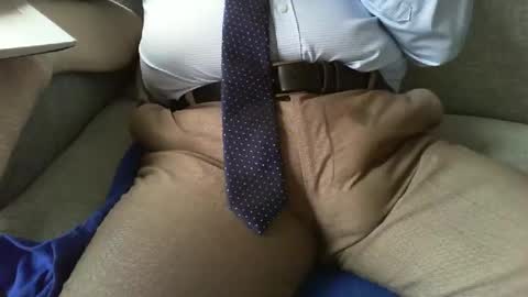 Snapshot of stemee chatting on November 16, 2025, 2:33 pm marriedsecretcrotchwatcher online show from November 16, 2025, 2:33 pm