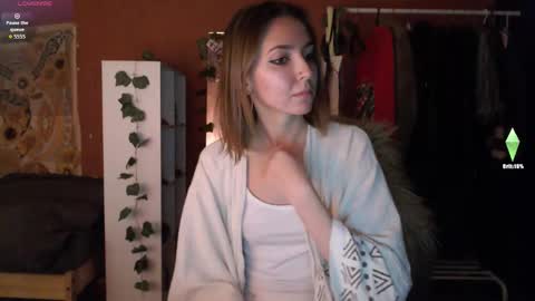 Stephanie 3 online show from September 25, 2025, 5:27 pm