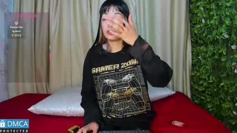 Stepha online show from September 15, 2025, 11:10 am