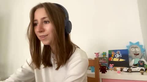Snapshot of stephanerhule chatting on October 20, 2025, 11:21 am Emilia online show from October 20, 2025, 11:21 am