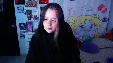 Snapshot of stephani_rousso chatting on February 20, 2025, 10:37 pm joha cosmo online show from February 20, 2025, 10:37 pm