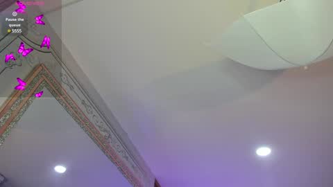         online show from February 9, 2025, 2:06 am