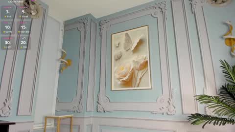         online show from December 3, 2025, 2:19 am