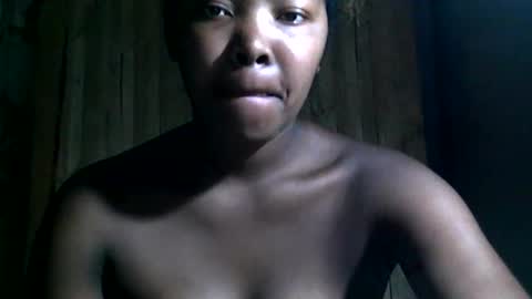 Snapshot of stephanie172 chatting on November 10, 2025, 2:32 am stephanie172 online show from November 10, 2025, 2:32 am