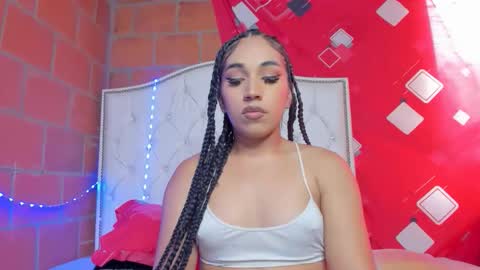 Snapshot of stephany_doll_ chatting on November 2, 2025, 1:35 pm Anny online show from November 2, 2025, 1:35 pm