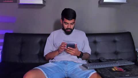    ................     online show from September 27, 2025, 7:52 pm