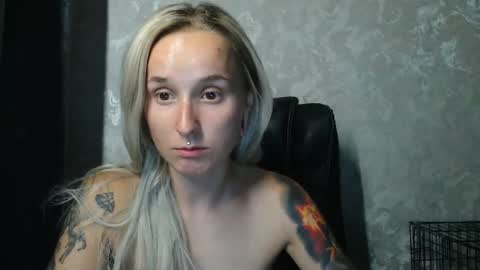 Snapshot of stephiepink chatting on September 9, 2025, 11:21 am Grace online show from September 9, 2025, 11:21 am