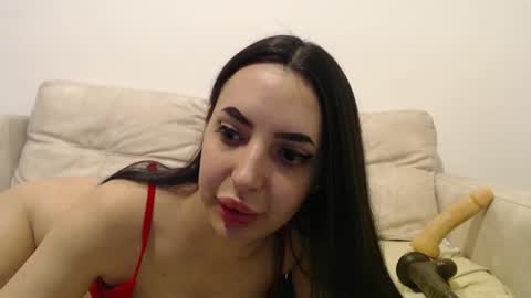 Snapshot of stepmommy19 chatting on February 28, 2025, 7:56 pm StepMommy19 online show from February 28, 2025, 7:56 pm