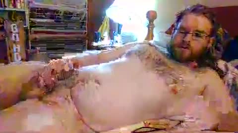 Ian23602 online show from November 1, 2025, 10:45 pm