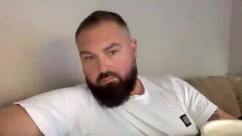 steve__1980 online show from September 22, 2025, 5:37 pm