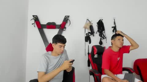 Steven online show from December 15, 2025, 12:09 pm