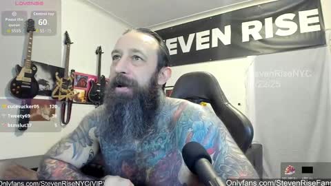 Snapshot of stevenrisenyc chatting on November 23, 2025, 1:05 am StevenRiseNYC online show from November 23, 2025, 1:05 am