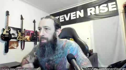 Snapshot of stevenrisenyc chatting on November 26, 2025, 1:34 pm StevenRiseNYC online show from November 26, 2025, 1:34 pm
