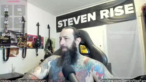 Snapshot of stevenrisenyc chatting on December 3, 2025, 2:41 am StevenRiseNYC online show from December 3, 2025, 2:41 am