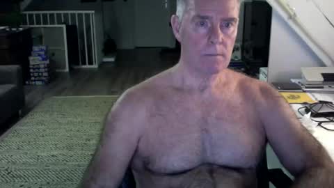 stevetwo online show from February 3, 2025, 10:43 pm