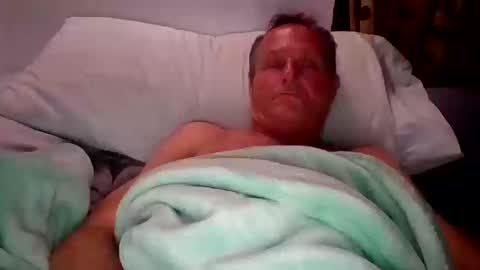 steviehard7 online show from October 14, 2025, 8:48 am