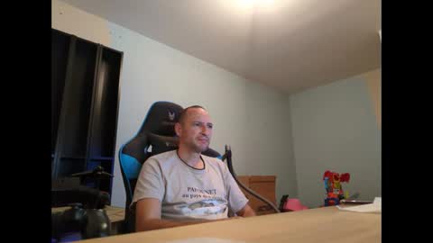 stickolive1 online show from September 13, 2025, 9:03 pm