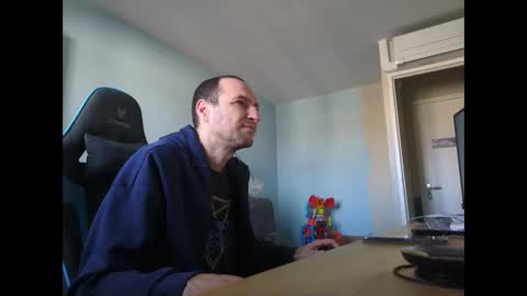 stickolive1 online show from November 13, 2025, 8:57 am