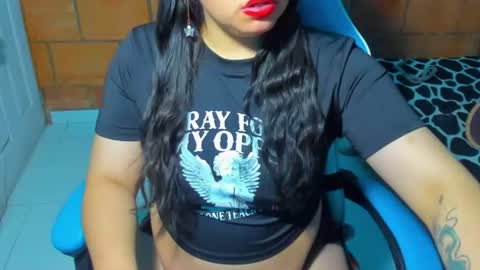 Snapshot of stifunivers_33 chatting on February 22, 2025, 3:01 am Stif Universe online show from February 22, 2025, 3:01 am