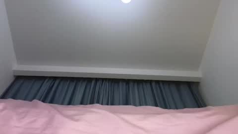 Snapshot of still__eva chatting on November 12, 2025, 4:57 am still__eva online show from November 12, 2025, 4:57 am