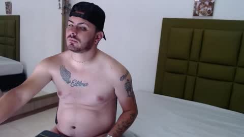 stive_0297 online show from December 15, 2025, 11:36 am