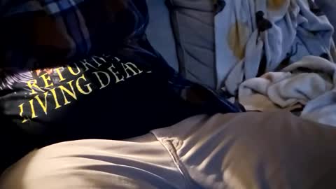 Snapshot of stockinggeek chatting on November 18, 2025, 4:28 am StockingGeek online show from November 18, 2025, 4:28 am