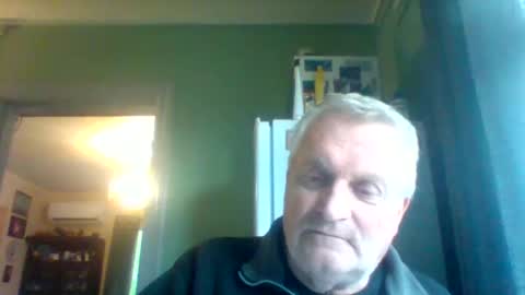 Snapshot of stoewer55 chatting on October 26, 2025, 1:28 pm stoewer55 online show from October 26, 2025, 1:28 pm
